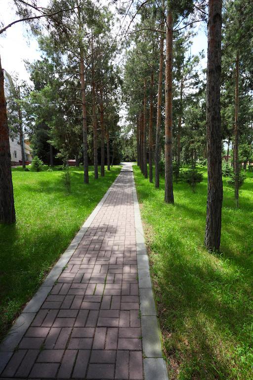 Olympica Hotel Almaty Ngoại thất bức ảnh